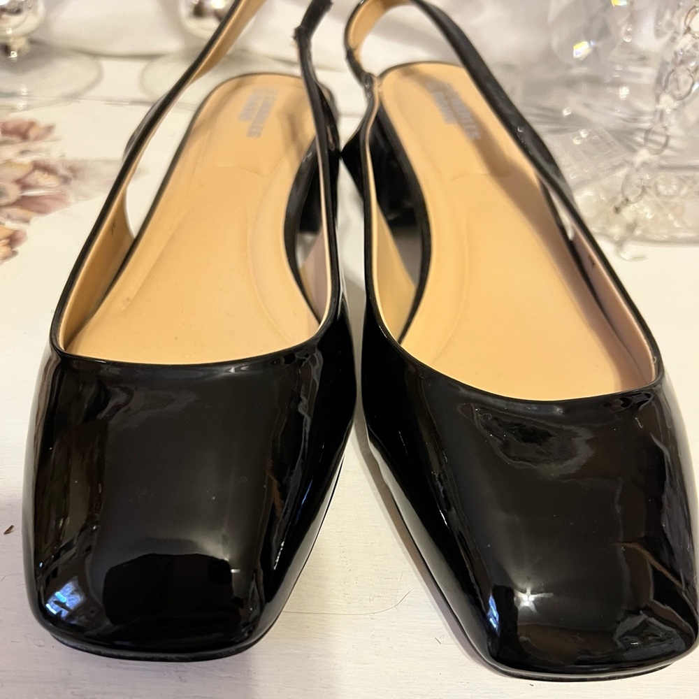 Charles David Glossy Black Slingback Flats